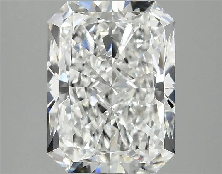 2.86ct Radiant Lab Grown Diamond (Colour D, Clarity VS1, IGI Certified)