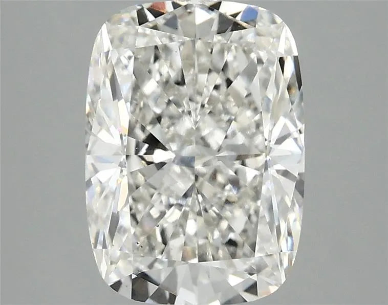 2.88ct Cushion modified Lab Grown Diamond (Colour G, Clarity VS2, IGI Certified)