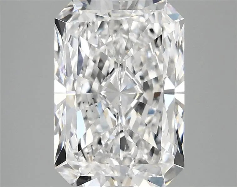 2.95ct Radiant Lab Grown Diamond (Colour E, Clarity VS1, IGI Certified)
