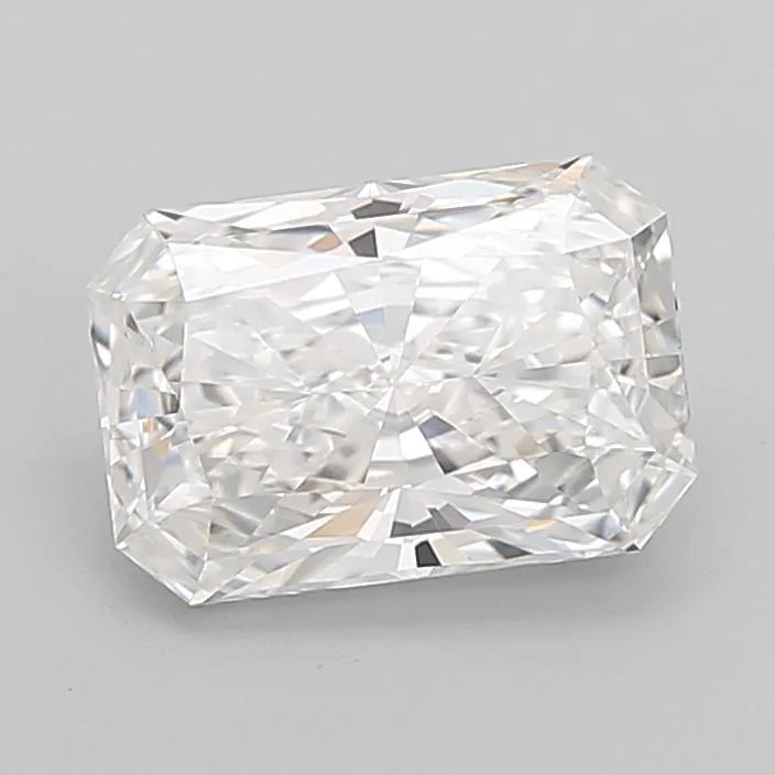 3.54ct Radiant Lab Grown Diamond (Colour E, Clarity VVS2, IGI Certified)