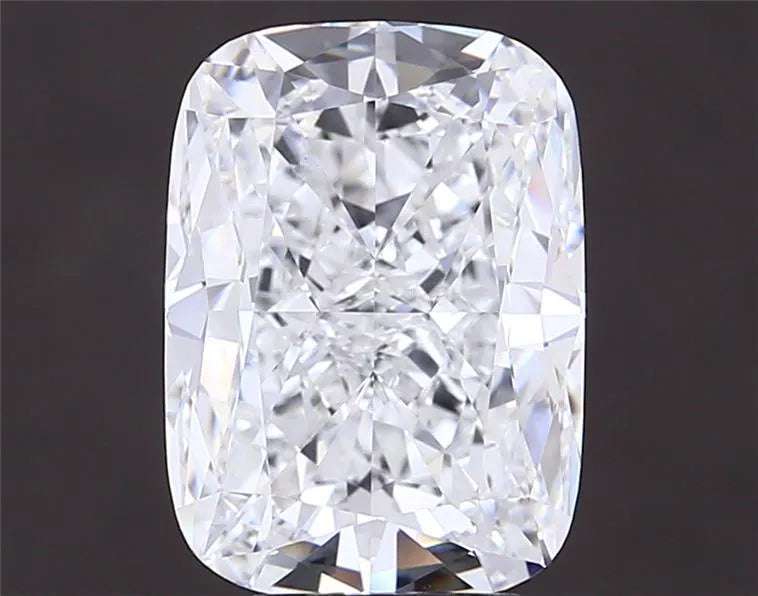 3.02ct Cushion modified Lab Grown Diamond (Colour D, Clarity VVS2, IGI Certified)