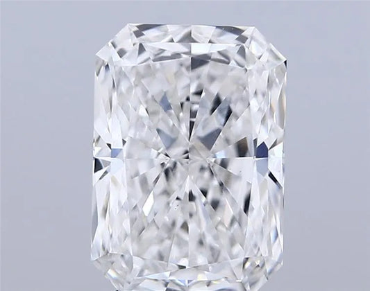 3.51ct Radiant Lab Grown Diamond (Colour E, Clarity VS1, IGI Certified)