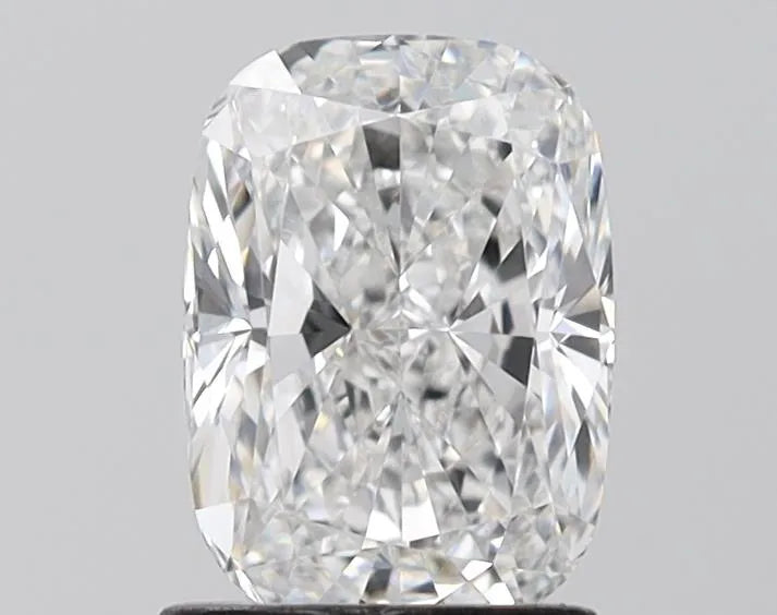 1.52ct Cushion brilliant Lab Grown Diamond (Colour E, Clarity VVS2, IGI Certified)
