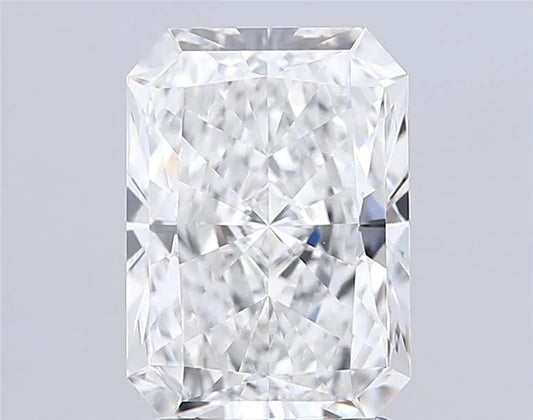 2.75ct Radiant Lab Grown Diamond (Colour D, Clarity VVS2, IGI Certified)