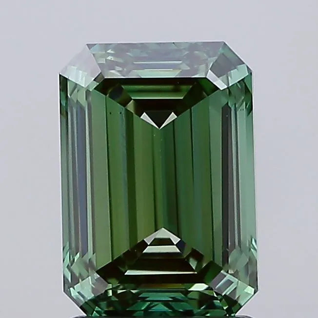 2.01ct Emerald Lab Grown Diamond (Colour Fancy Vivid Green, Clarity VS2, IGI Certified)