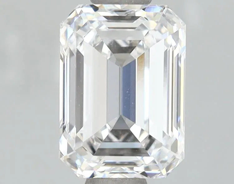 1.59ct Emerald Lab Grown Diamond (Colour D, Clarity VVS1, IGI Certified)
