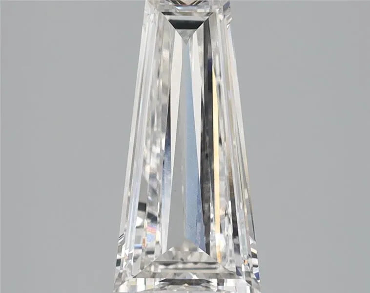 1.04ct Tapered baguette Lab Grown Diamond (Colour F, Clarity VS1, IGI Certified)