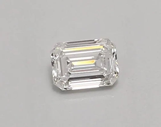 0.30ct Emerald Lab Grown Diamond (Colour E, Clarity VS1, IGI Certified)