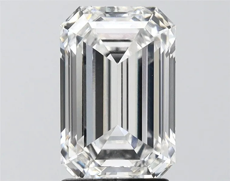 2.53ct Emerald Lab Grown Diamond (Colour E, Clarity VVS2, IGI Certified)