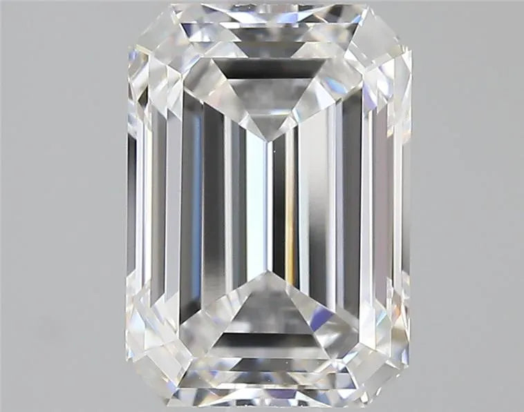 2.49ct Emerald Lab Grown Diamond (Colour E, Clarity VVS2, IGI Certified)