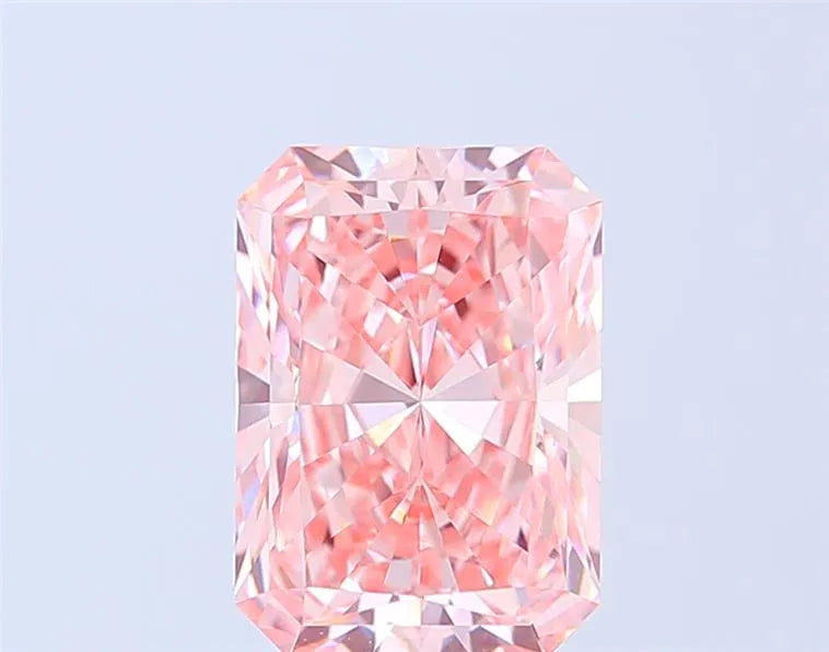3.02ct Radiant Lab Grown Diamond (Colour Fancy Vivid Pink, Clarity VVS1, IGI Certified)