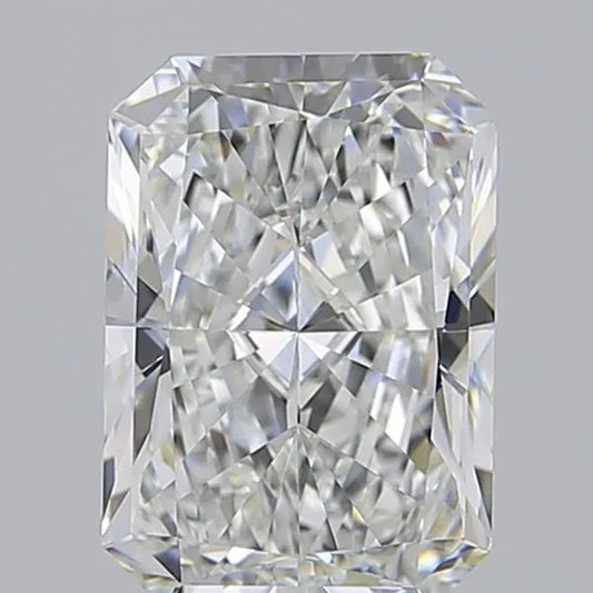 3.03ct Radiant Lab Grown Diamond (Colour E, Clarity VVS1, IGI Certified)