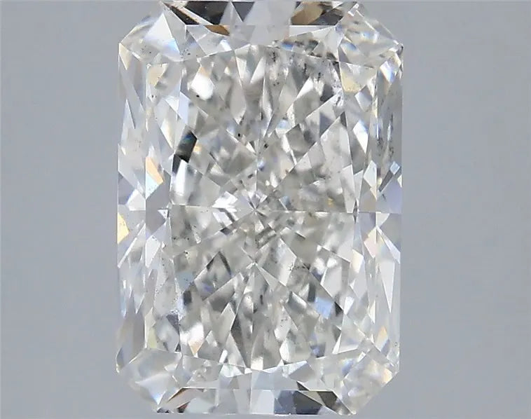 3.05ct Radiant Lab Grown Diamond (Colour G, Clarity SI1, IGI Certified)