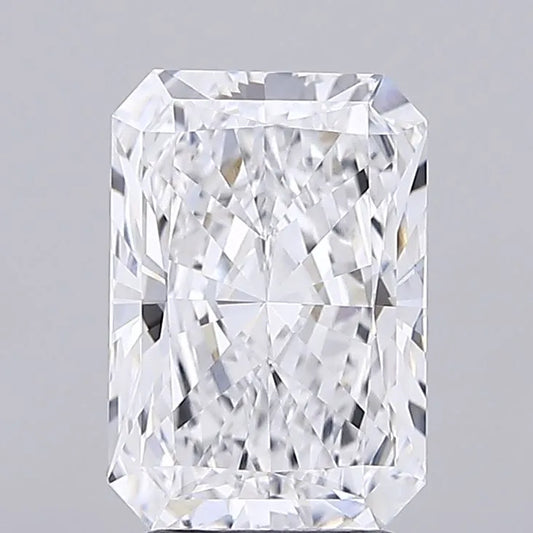 3.28ct Radiant Lab Grown Diamond (Colour D, Clarity VVS2, IGI Certified)