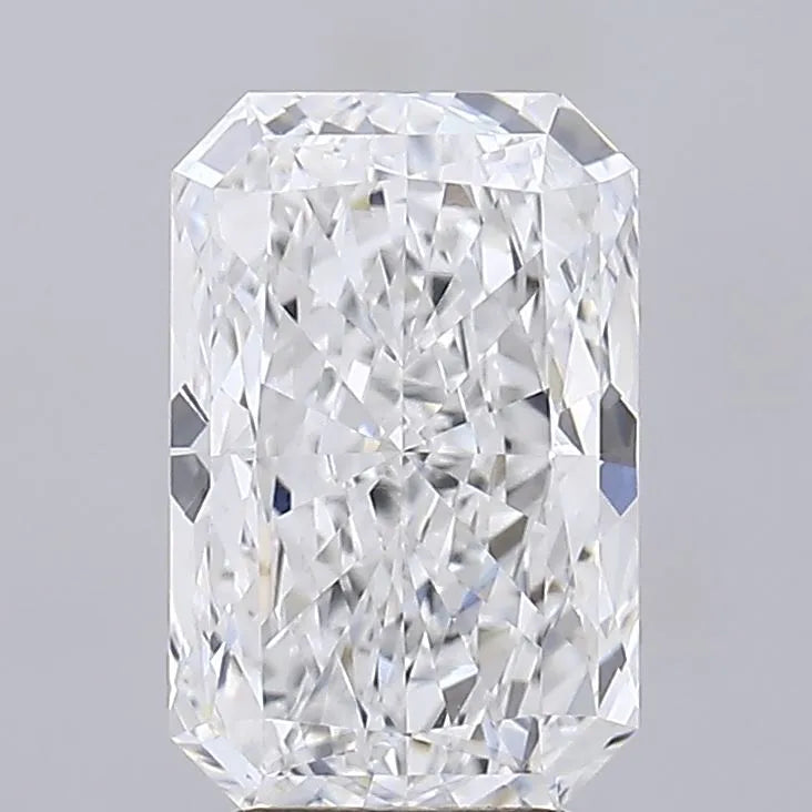 3.52ct Radiant Lab Grown Diamond (Colour D, Clarity VVS1, IGI Certified)