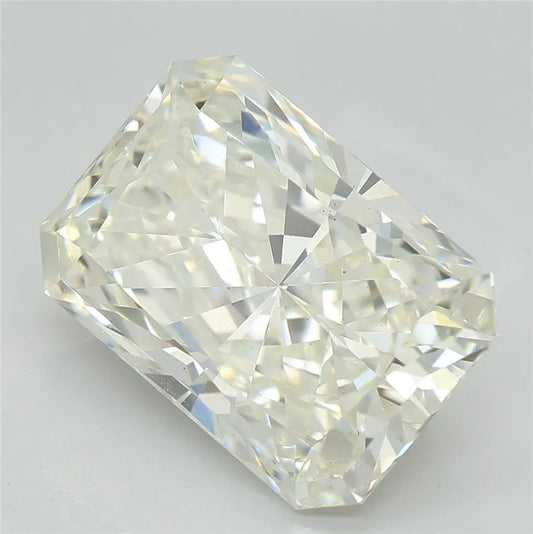 3.59ct Radiant Lab Grown Diamond (Colour L, Clarity VS2, Cut EX, IGI Certified)