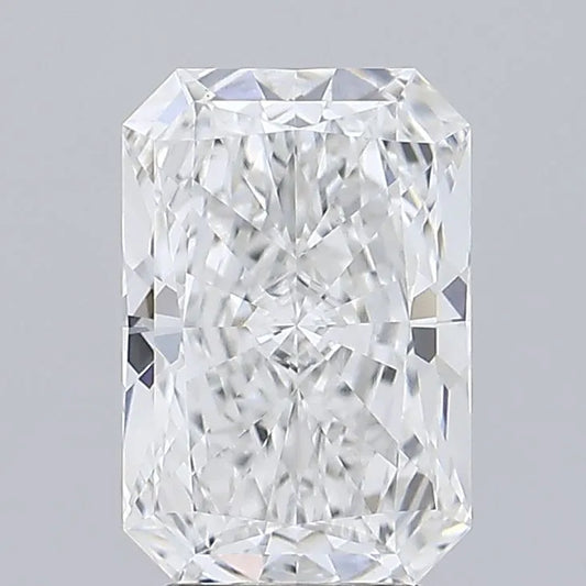 3.72ct Radiant Lab Grown Diamond (Colour E, Clarity VVS2, IGI Certified)