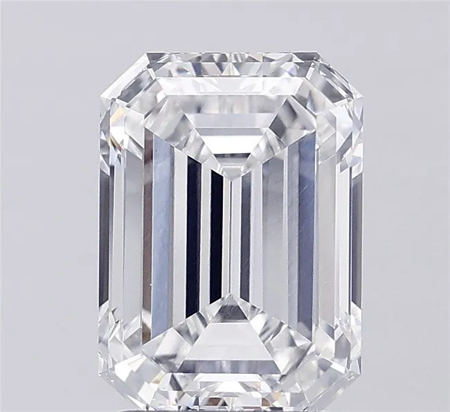 3.87ct Emerald Lab Grown Diamond (Colour D, Clarity VVS1, IGI Certified)
