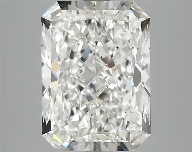 4.00ct Radiant Lab Grown Diamond (Colour F, Clarity SI1, IGI Certified)
