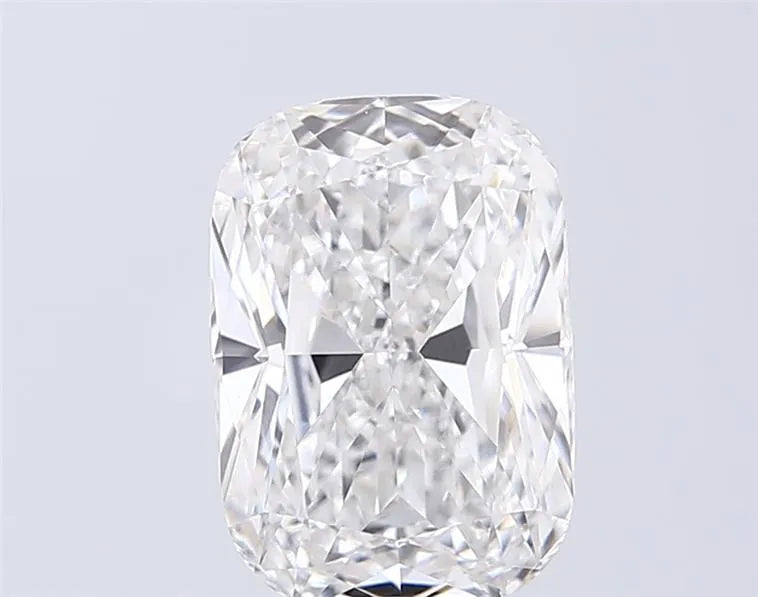 4.03ct Cushion modified Lab Grown Diamond (Colour E, Clarity VVS2, IGI Certified)