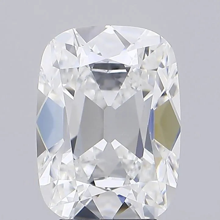 4.04ct Cushion brilliant Lab Grown Diamond (Colour E, Clarity VVS2, IGI Certified)