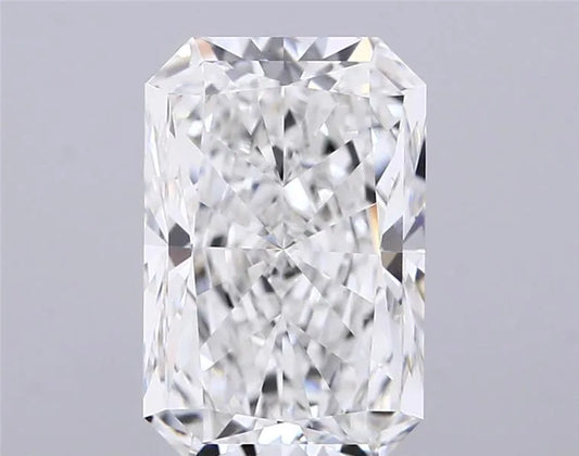 4.06ct Radiant Lab Grown Diamond (Colour F, Clarity VVS2, IGI Certified)