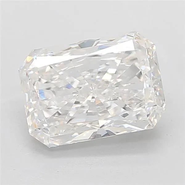 5.02ct Radiant Lab Grown Diamond (Colour E, Clarity VVS1, IGI Certified)