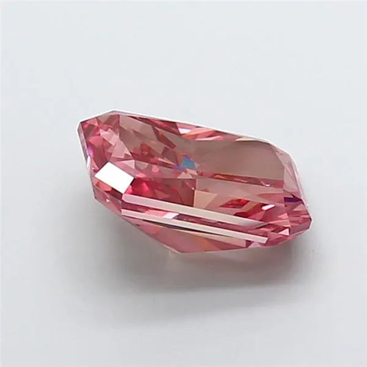 5.25ct Radiant Lab Grown Diamond (Colour Fancy Vivid Red, Clarity VVS1, IGI Certified)