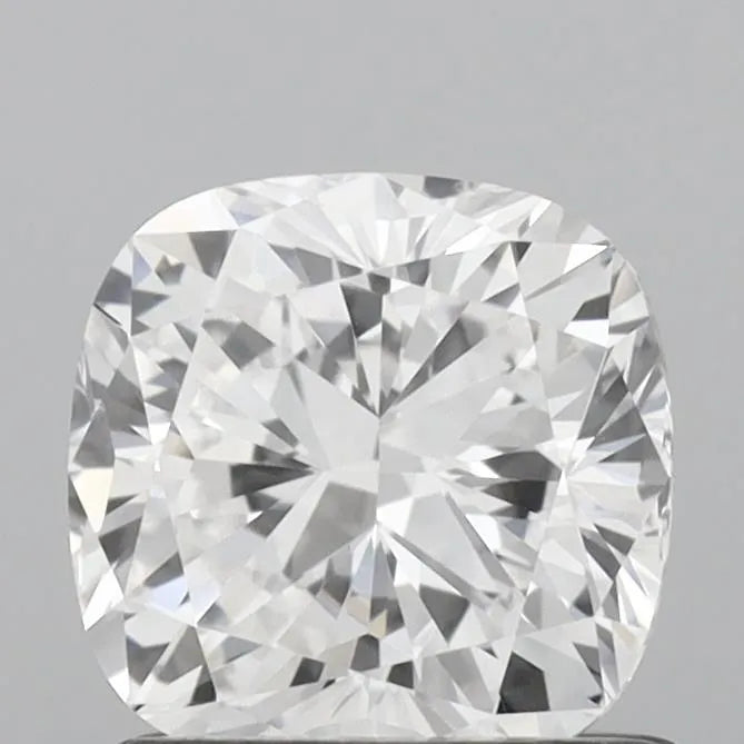 0.91ct Cushion modified Lab Grown Diamond (Colour E, Clarity VVS2, IGI Certified)