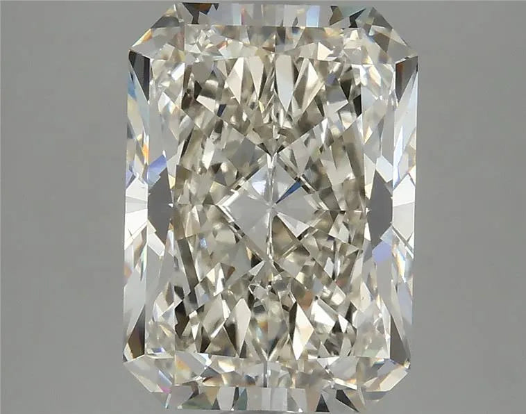 4.01ct Radiant Lab Grown Diamond (Colour I, Clarity VS1, IGI Certified)