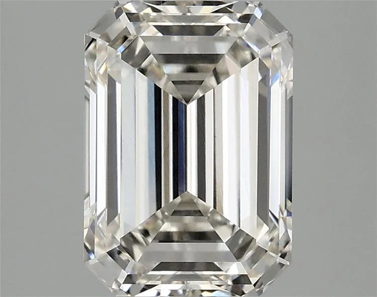 3.08ct Emerald Lab Grown Diamond (Colour H, Clarity VVS2, IGI Certified)