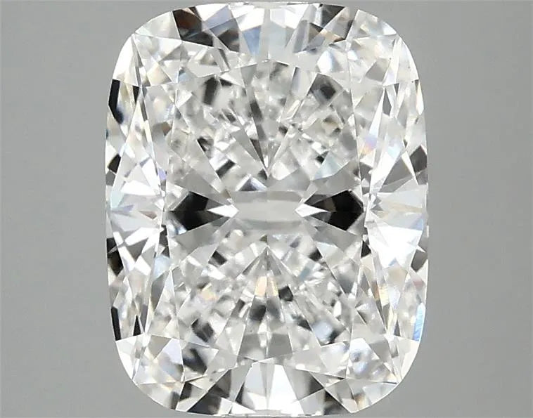 2.75ct Cushion modified Lab Grown Diamond (Colour E, Clarity VS1, IGI Certified)