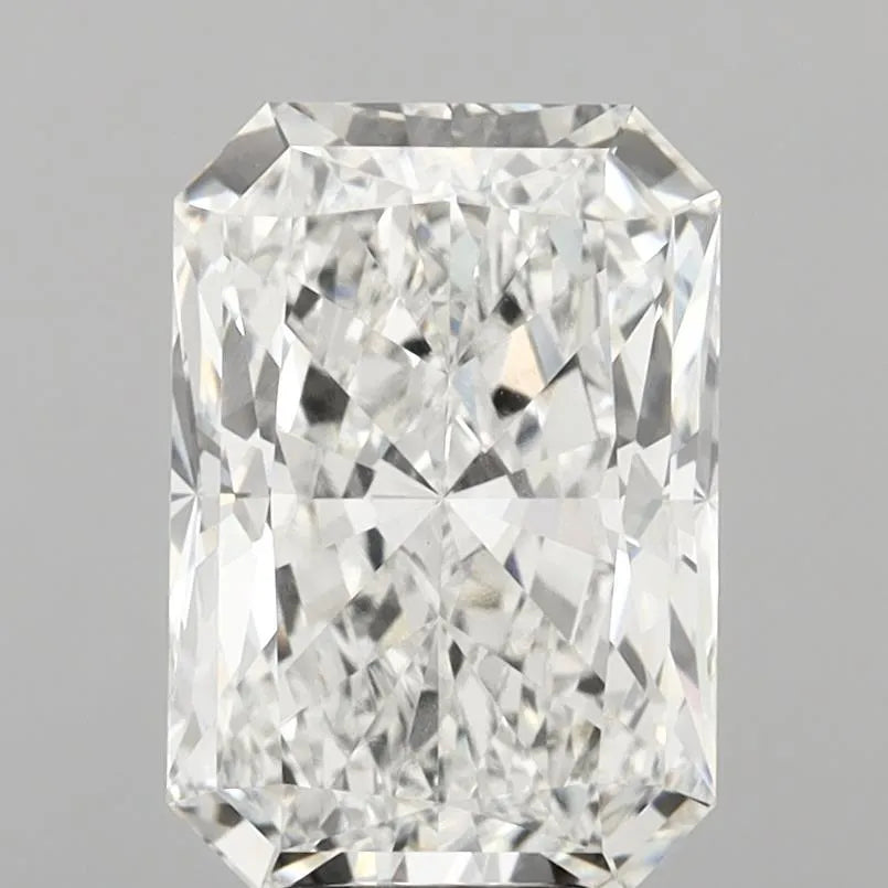 8.05ct Radiant Lab Grown Diamond (Colour F, Clarity VVS2, IGI Certified)