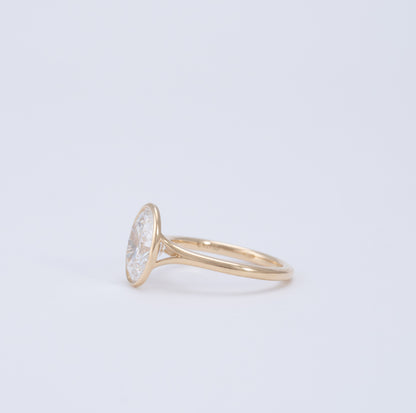 ASTORIA - OVAL (SETTING)