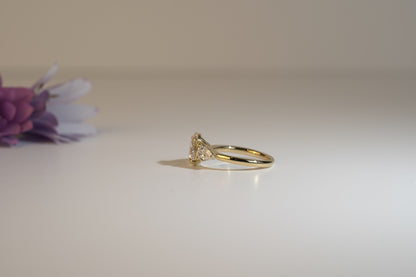 ELYSÉE - OVAL & PEAR (SETTING)
